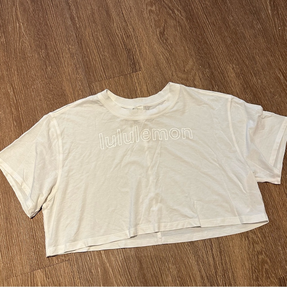 Lululemon all yours embossed crop tee